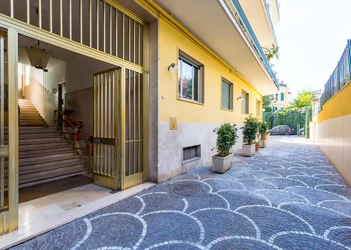 Chiaia Mon Amour Elegant Flat By Napoliapartments